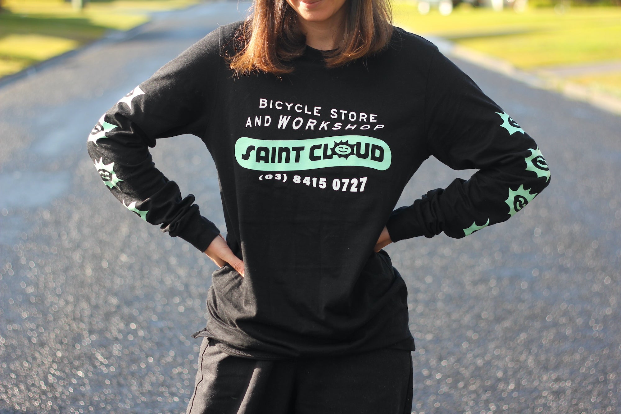 SAINT CLOUD GLOW-WAVE SMILING SUN L/S TEE